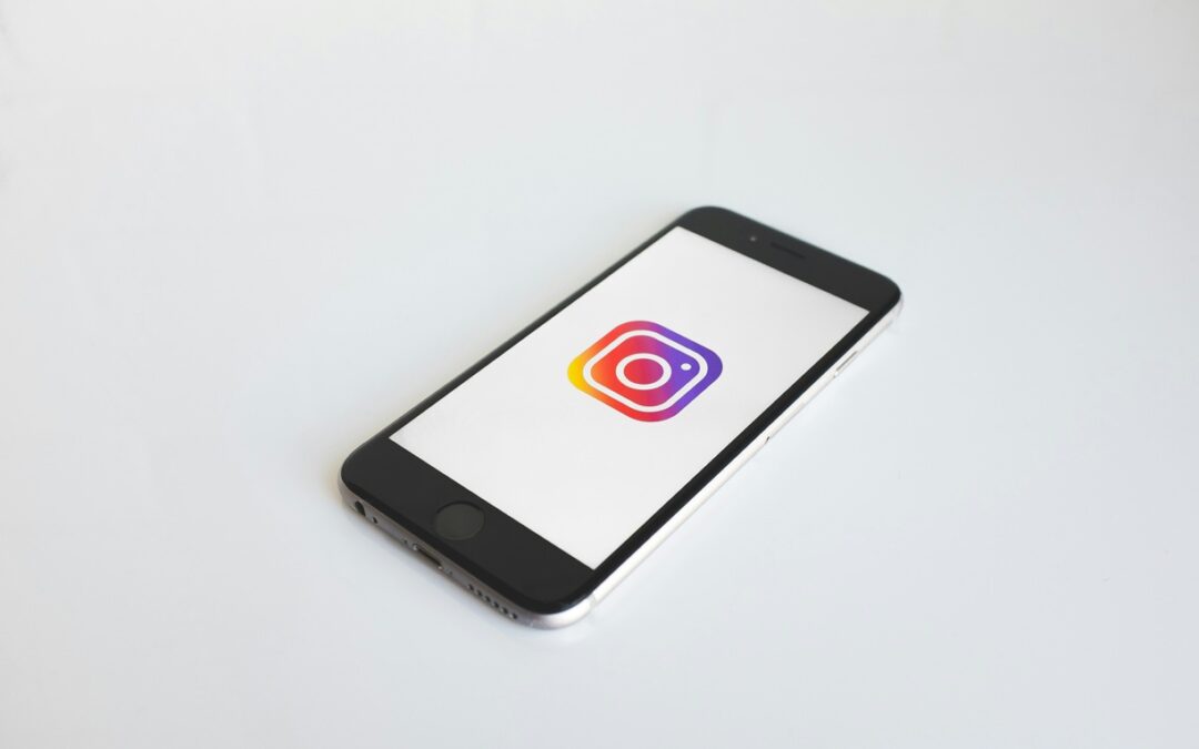Instagram Is Using AI to Generate SEO Summaries: What It Means for Creators & Marketers